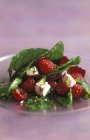 Salat mit Rote Bete Blättern — Stockfoto