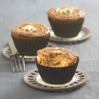 Cashew and maple syrup cupcakes — Stock Photo