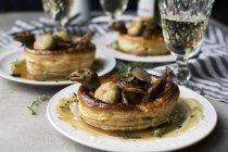 Closeup view of Caille en sarcophage quail in puff pastry — Stock Photo