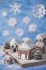 Gingerbread houses with icing — Stock Photo