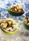 Meeresfrüchte-Salat mit Limette — Stockfoto