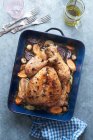 Roasted chicken seen from overhead — Stock Photo