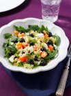 Blaubeer-Couscous-Salat, Nahaufnahme — Stockfoto