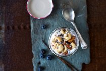 Overnight oats with nuts and blueberries — Stock Photo