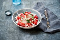 Salat mit Wassermelone und Feta — Stockfoto