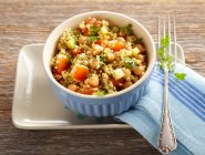 Vegetarian millet salad with chickpeas and vegetables — Stock Photo