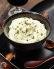 Mashed potatoes with cream and cheese — Stock Photo