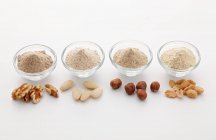 Various types of nut flour — Fotografia de Stock