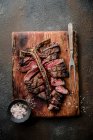 T-Bone Steak vom Rind vom Grill — Stockfoto