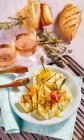 Marinierter Feta und Zucchini vom Grill mit Schafskäse — Stockfoto