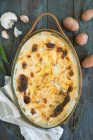 Potato gratin with garlic and thyme — Stock Photo