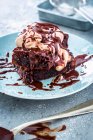 Brownies di fagioli con gelato — Foto stock