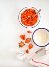 Fresh strawberry salad with Greek honey yogurt for breakfast — Stock Photo