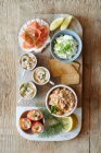 Seafood Platter with Salmon and Prawns — Photo de stock