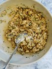 Preparazione Chuna - Ingredienti per la maionese vegana 'tonno' (riempitivo sandwich maionese di ceci) — Foto stock