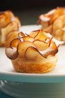Close-up shot of delicious Rose apple tarts — Stock Photo