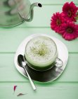 Tè Matcha con schiuma di latte di soia — Foto stock