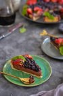 Close-up shot of delicious Chocolate tart with blueberries — Stock Photo