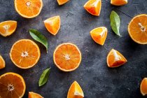 Primer plano de deliciosas naranjas de sangre - foto de stock