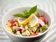 Salada de legumes libanesa, close-up tiro — Fotografia de Stock