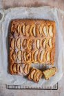 Cake with apples top view — Photo de stock