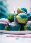 Tri-coloured mini vegan muffins — Stock Photo