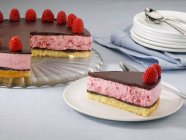 Gâteau mousse chocolat framboise — Photo de stock