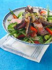 Chargrilled fillet steak strips with vegetable salad honey ginger dressing — Stock Photo