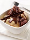 Gelati e brownies — Foto stock