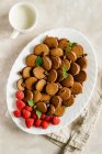 Mini crêpes au chocolat avec framboise — Photo de stock