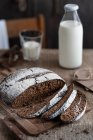 Wholemeal bread and milk — Stock Photo