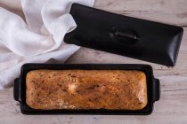 Zucchini potato bread in cast iron form (supervision) — Stock Photo