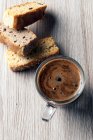 Café expresso avec biscotti — Photo de stock
