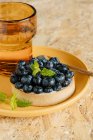 Blueberry and vanilla custard tart — Stock Photo