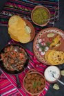 Мягкие кукурузные тако с вегетарианской начинкой (Мексика) — стоковое фото
