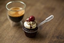 A black forest and cherry cupcake — Stock Photo