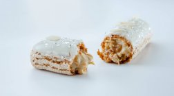 An almond eclair close-up view — Stock Photo