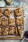 Homemade cereal bars with raspberries and coconut — Stock Photo