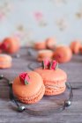 Macarons de morango vista de close-up — Fotografia de Stock