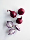 Cebollas rojas vista de cerca - foto de stock