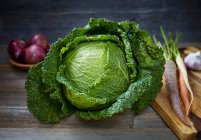 Fresh organic savoy cabbage — Stock Photo
