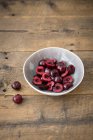 Cherries in bowl close-up view — Stock Photo