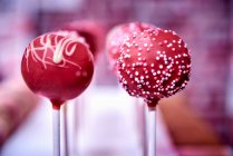 Pink cake pops close-up view — Stock Photo