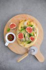 Pizza with figs pears and French cheese — Stock Photo