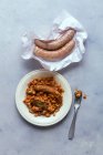 Saucisse de Toulouse com feijão branco — Fotografia de Stock