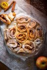 Apple cinnamon buns top view — Stock Photo