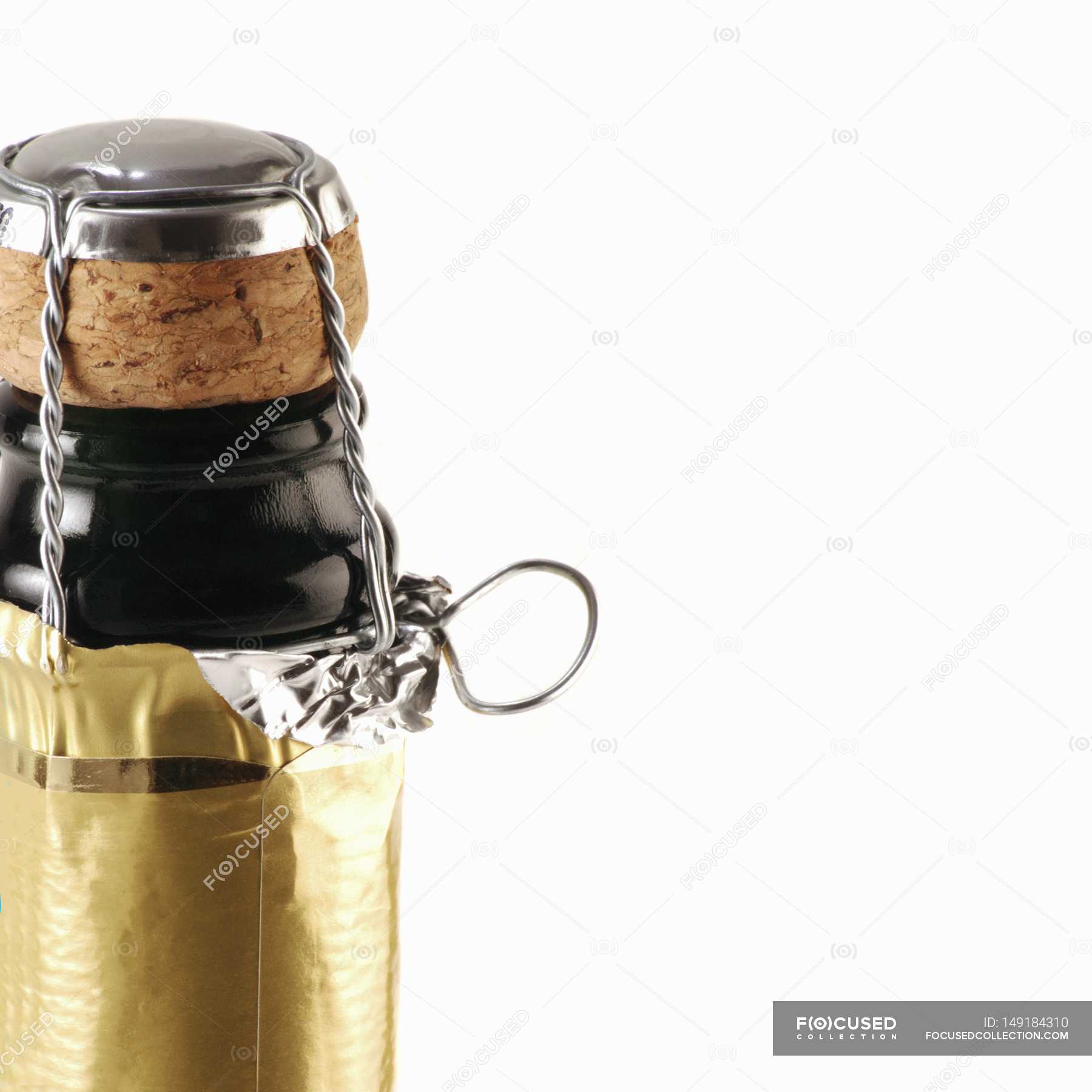 Sparkling wine bottle closure — yummy, drinking - Stock Photo | #149184310
