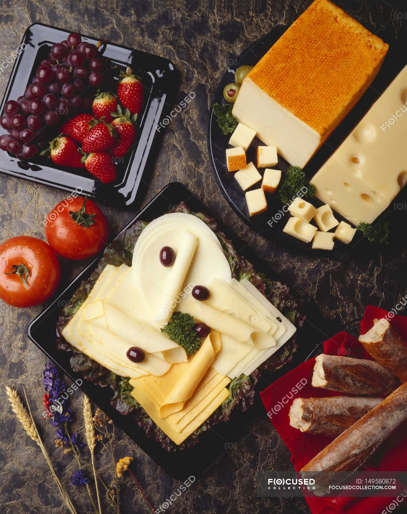Assorted Cheese Slices — fruit, cooking Stock Photo 149580872