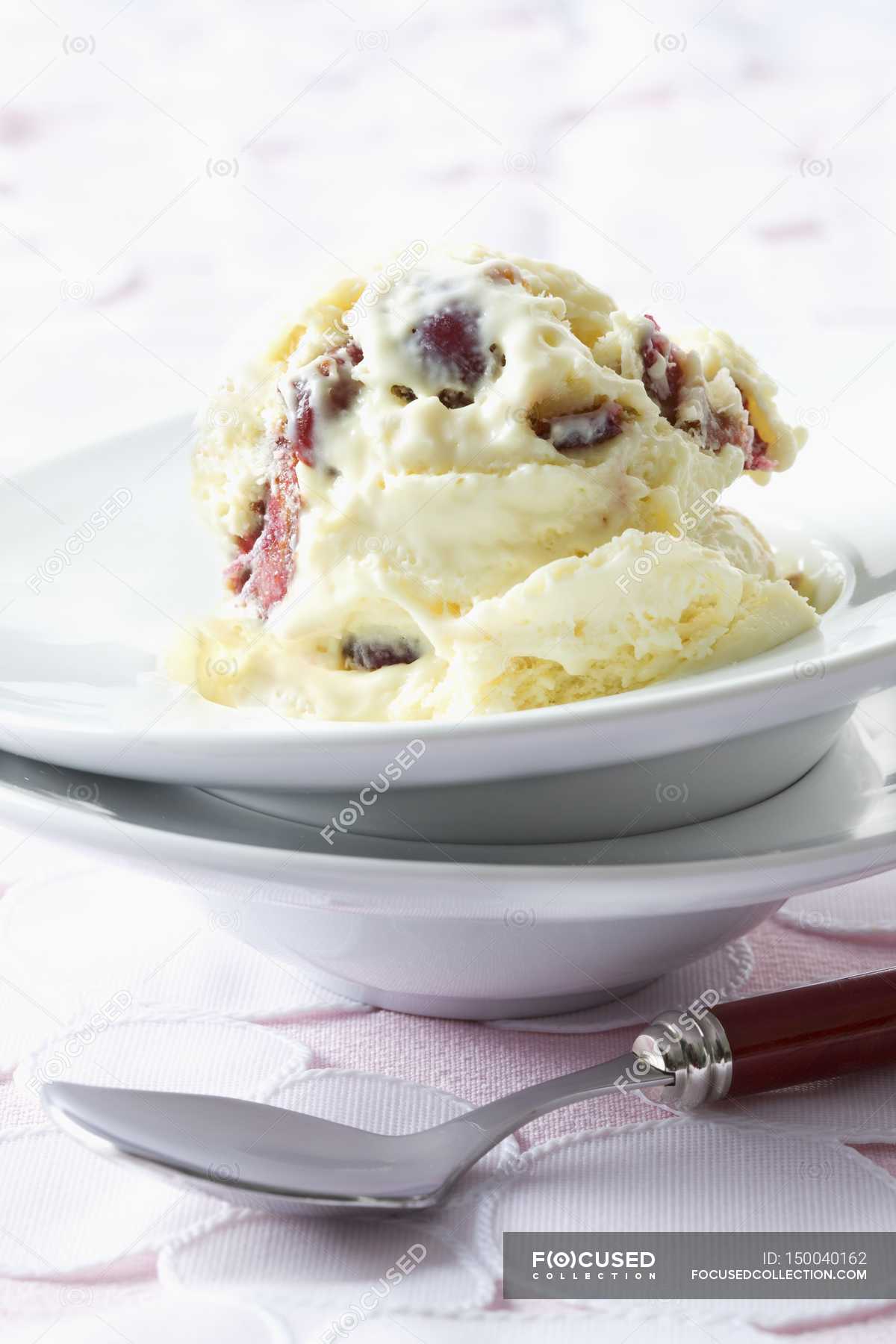 White chocolate parfait — harvest, color - Stock Photo | #150040162