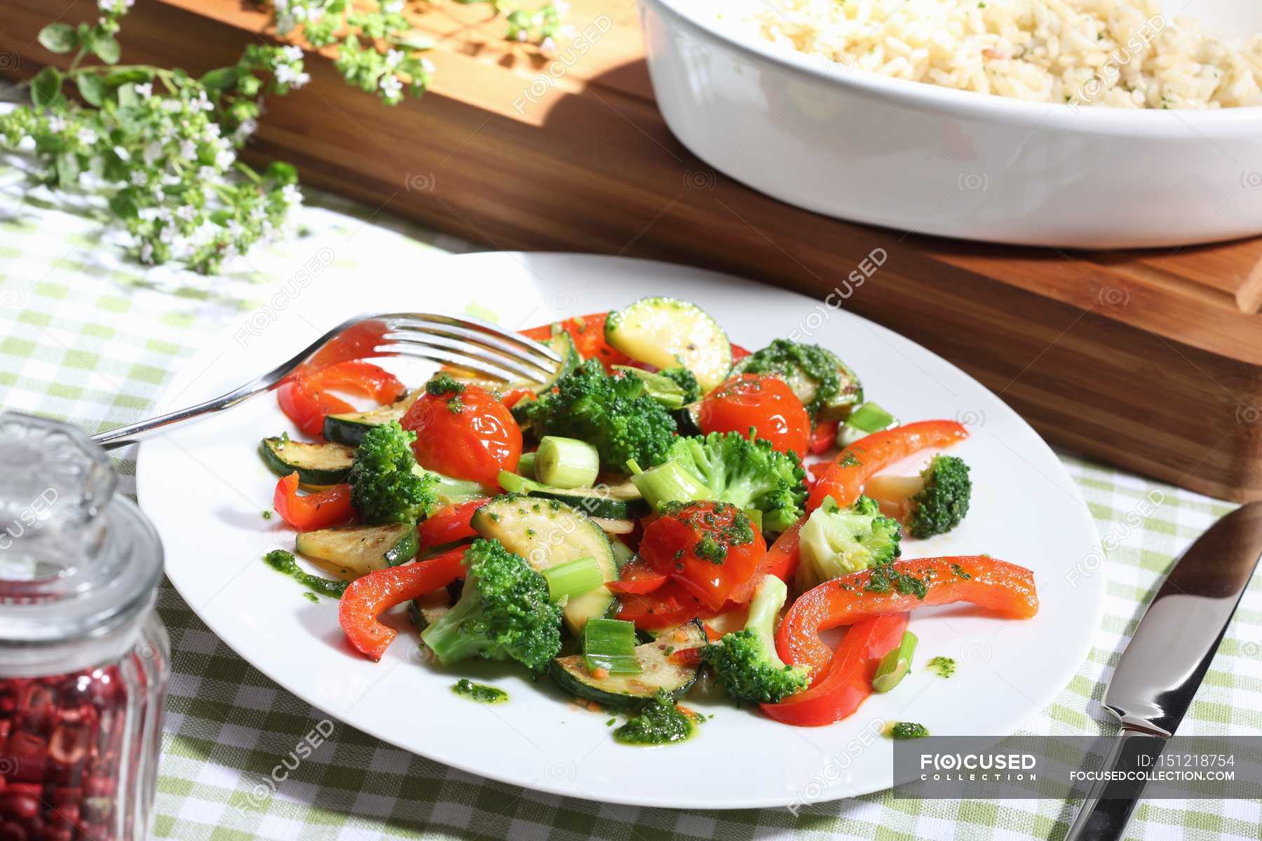 Vegetables stir-fry with rice — tasty, nutrition - Stock Photo | #151218754